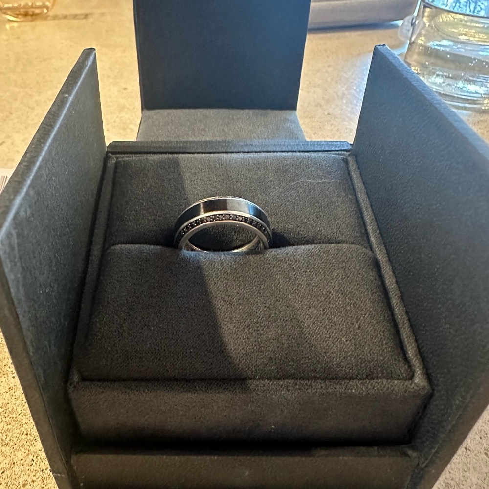 David Yurman ring - Picture 2 of 4